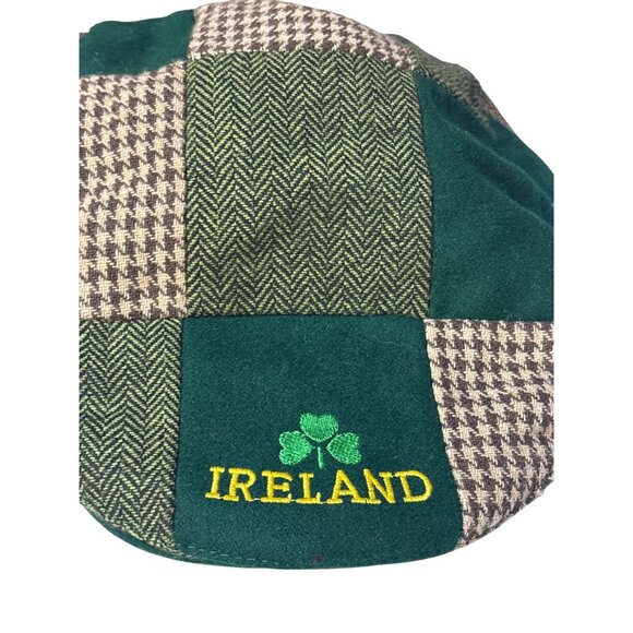 Ireland Patchwork Newsboy Cap With Snap Button Brim & Embroidered Shamrock Detai - Picture 2 of 6